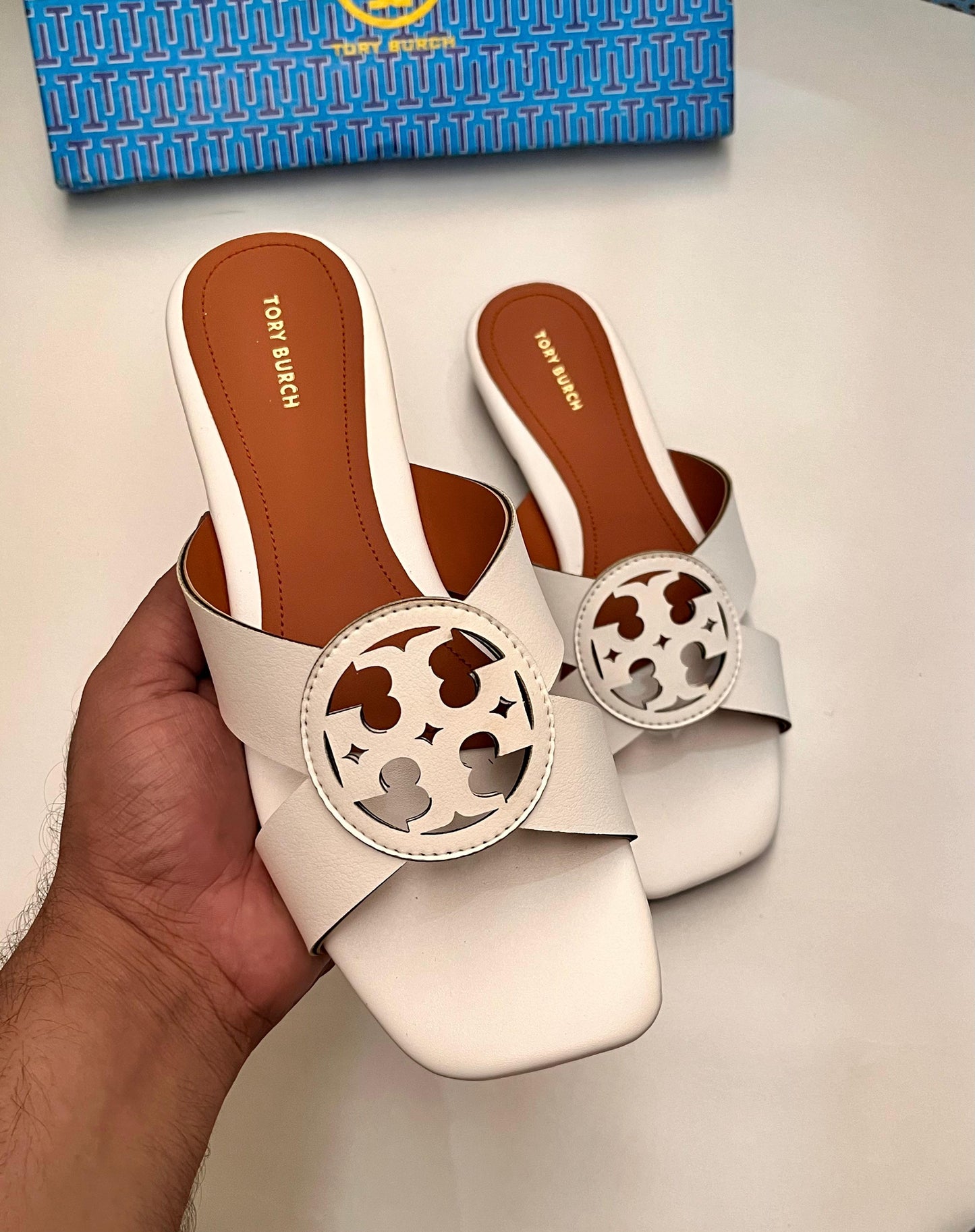 Amélie White Slippers