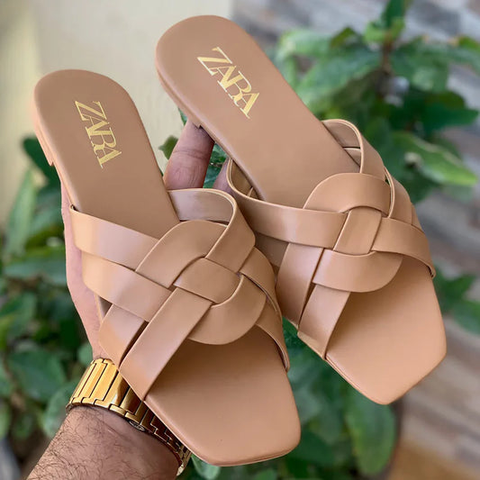 Strappy Slipper Brown