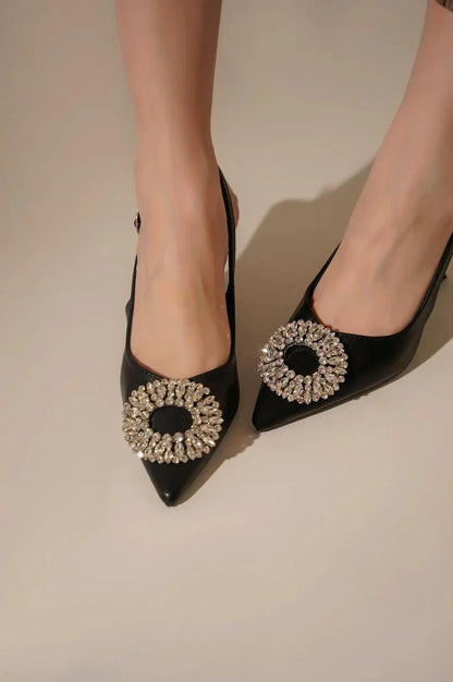Brooch Heel Black