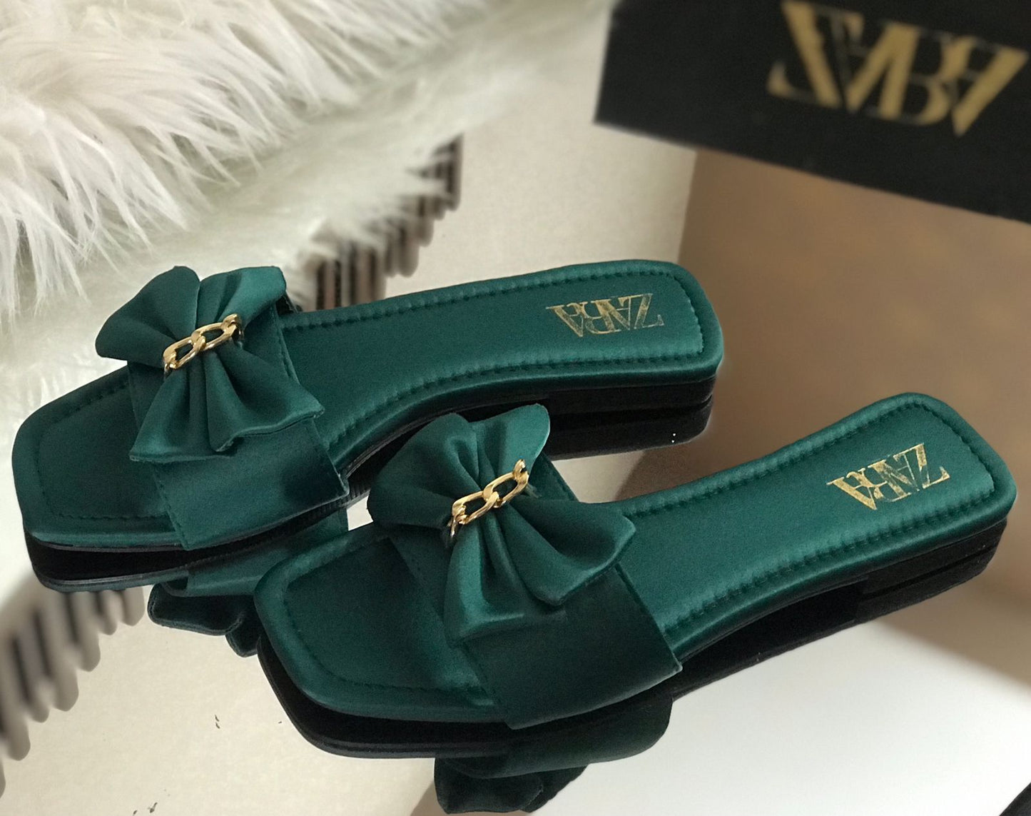 Zr green Slippers